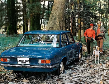 Mazda 1500 Sedan '07.1966–03.1973