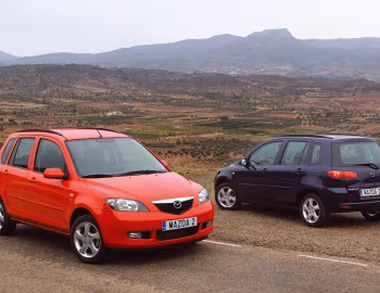 Mazda2 [Worldwide] (DY) '2003–05