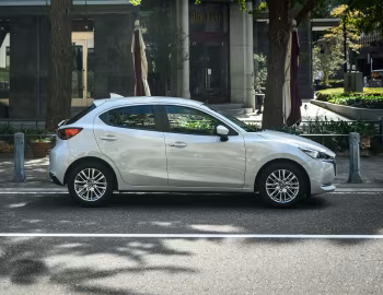 Mazda2 [Japan] '2019–23