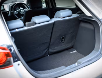 Ambos Mazda2 [Japan] '2019–23