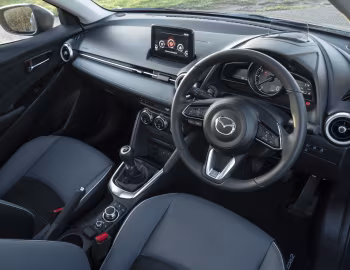 Panel frontal Mazda2 [UK-spec] '2019–23