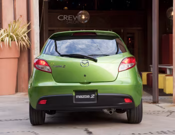 2011–14 Mazda2 [North America] (DE2) '2010–14