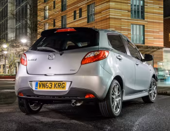 Mazda2 "Sport Colour" [UK-spec] (DE2) '02–12.2014
