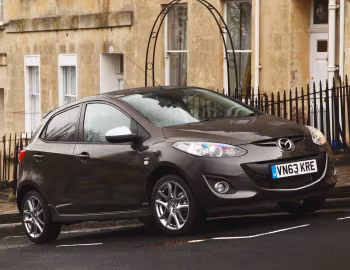 Mazda2 "Sport Venture" [UK-spec] (DE2) '02–10.2014