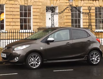 Mazda2 "Sport Venture" [UK-spec] (DE2) '02–10.2014