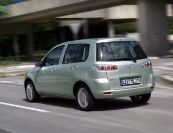 Mazda2 (DY) '2005–07