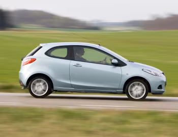 Mazda2 3-door (DE) '2008–10