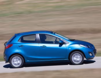Mazda2 5-door (DE2) '2010–14