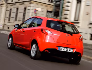 Mazda2 5-door [Worldwide] (DE) '2007–10