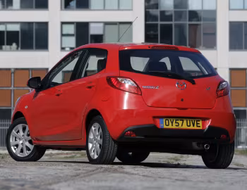 Mazda2 5-door [UK-spec] (DE) '2007–10