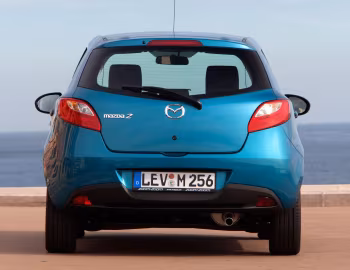 Mazda2 5-door (DE2) '2010–14