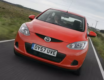 Mazda2 5-door [UK-spec] (DE) '2007–10