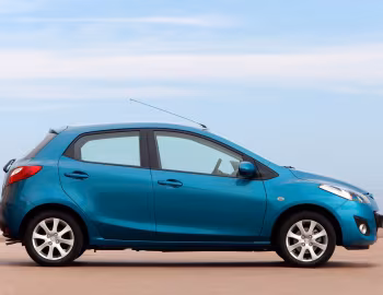 Mazda2 5-door (DE2) '2010–14