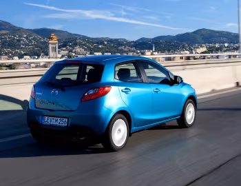 Mazda2 5-door (DE2) '2010–14