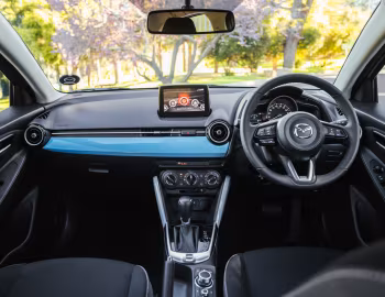 Panel frontal Mazda2 Dynamic [South Africa] (DJ) '2023–pr.