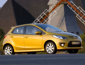 Mazda2 Dynamic [South Africa] (DE) '2007–10