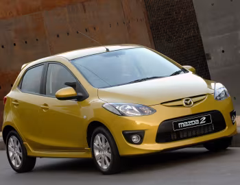 Mazda2 Dynamic [South Africa] (DE) '2007–10