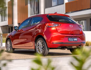 Mazda2 Evolve [Australia] (DJ) '2023–pr.