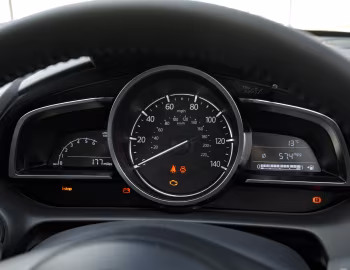 Tableau de bord Mazda2 Exclusive-Line [UK-spec] (DJ) '2023–25