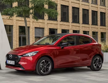 Mazda2 Homura Aka [EU-spec] (DJ) '2023–25