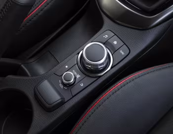 Intérieur Mazda2 Homura Aka [UK-spec] (DJ) '2023–25