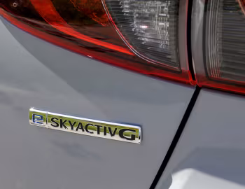 Mazda2 Homura Aka [UK-spec] (DJ) '2023–25