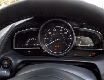 Tableau de bord Mazda2 Homura Aka [UK-spec] (DJ) '2023–25