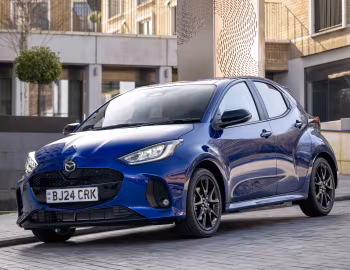 Mazda2 Hybrid [UK-spec] '2024–pr.