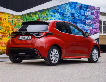 Mazda2 Hybrid [EU-spec] '2022–23