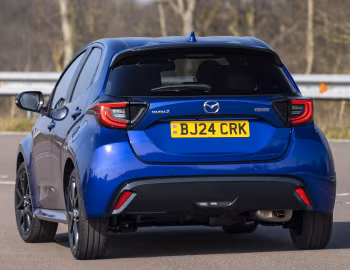 Mazda2 Hybrid [UK-spec] '2024–pr.