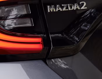 Mazda2 Hybrid [EU-spec] '2022–23
