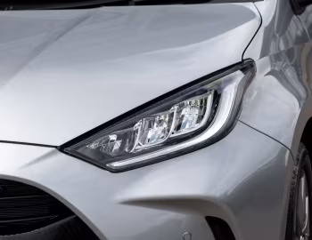 Mazda2 Hybrid [UK-spec] '2022–23
