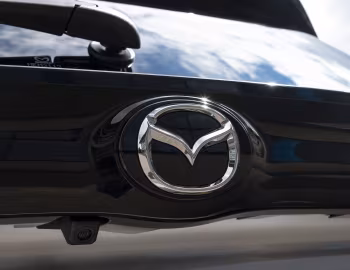 Mazda2 Hybrid [UK-spec] '2022–23