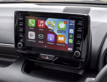 Interior Mazda2 Hybrid [UK-spec] '2022–23