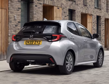 Mazda2 Hybrid [UK-spec] '2022–23