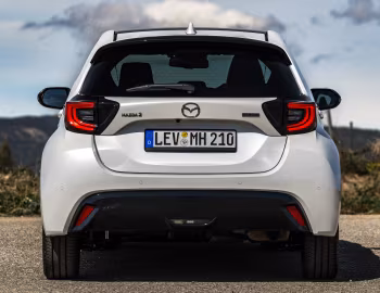 Mazda2 Hybrid [EU-spec] '2024–pr.