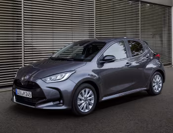 Mazda2 Hybrid [EU-spec] '2022–23