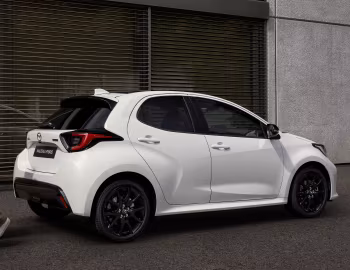 Mazda2 Hybrid [EU-spec] '2024–pr.