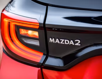 Mazda2 Hybrid [EU-spec] '2022–23