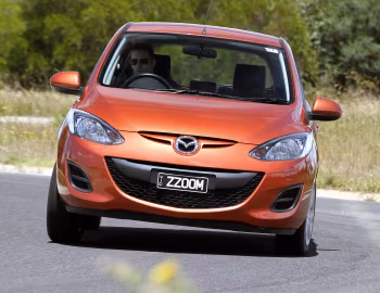 Mazda2 Maxx [Australia] (DE2) '2010–14