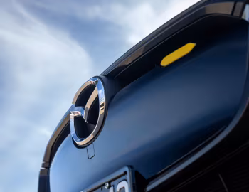 Mazda2 Pure [Australia] (DJ) '2023–pr.
