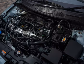 Bajo el capó Mazda2 Pure SP [Australia] (DJ) '2023–pr.