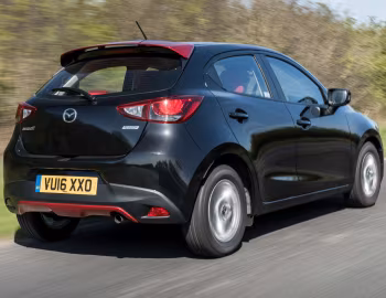 Mazda2 "Red Edition" [UK-spec] (DJ) '2016