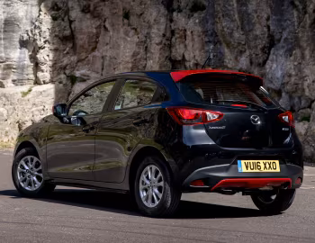 Mazda2 "Red Edition" [UK-spec] (DJ) '2016
