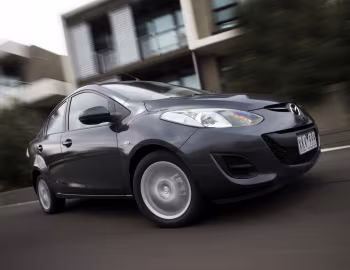 Mazda2 Sedan [Australia] (DE2) '2010–11