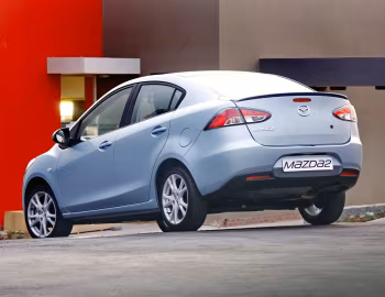 Mazda2 Sedan [South Africa] (DE2) '2010–12