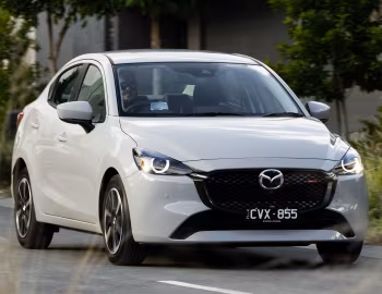 Mazda2 Sedan [Australia] (DJ) '2023–pr.