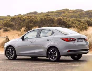 Mazda2 Sedan [Australia] (DJ) '2023–pr.