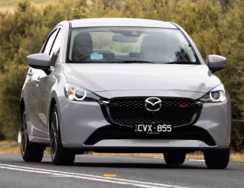 Mazda2 Sedan [Australia] (DJ) '2023–pr.
