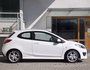 Mazda2 Sport 3-door (DE) '2008–10